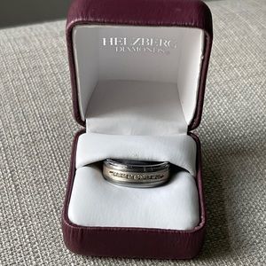 Triton Men’s Wedding Band